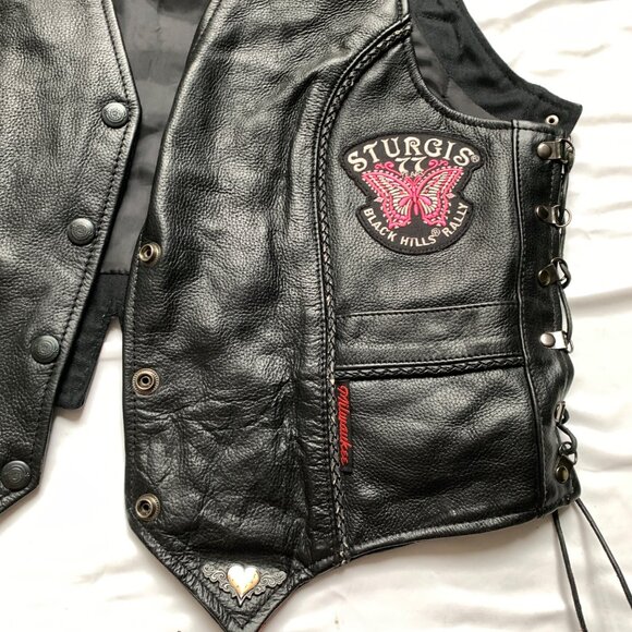 Milwaukee Women's Black Leather Motorcycle Vest XL Patches - Picture 4 of 7